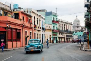 Las Tradiciones de Cuba: Un Encanto Cultural para Conocer